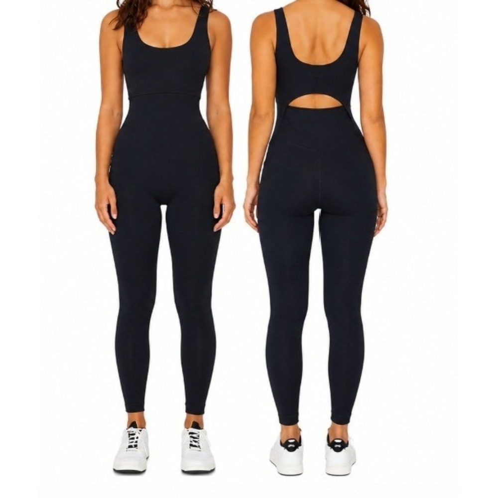 Cream Yoga Womens M Heather Jumpsuit in Black